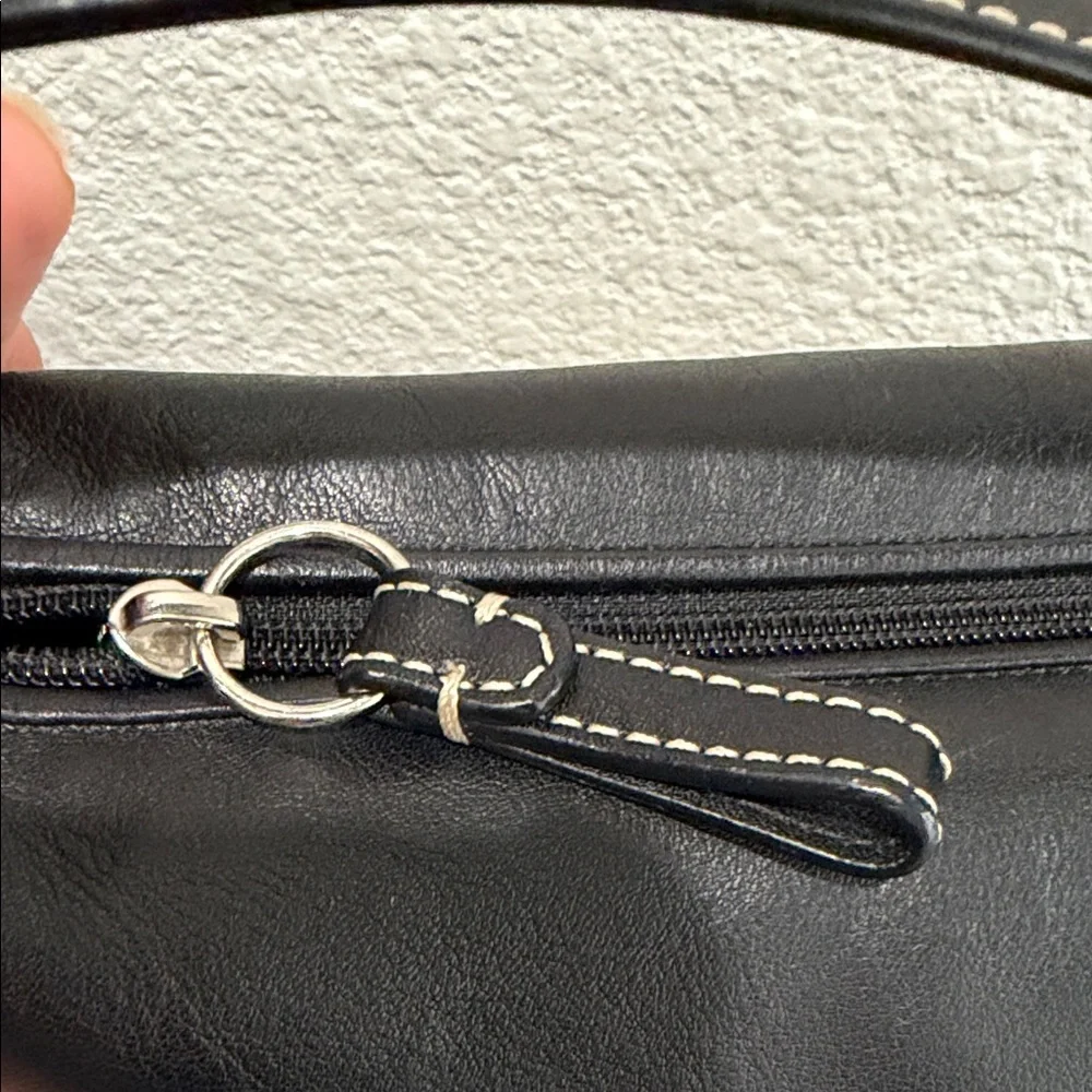 Mini Coach Black Leather Bag - Picture 9 of 14